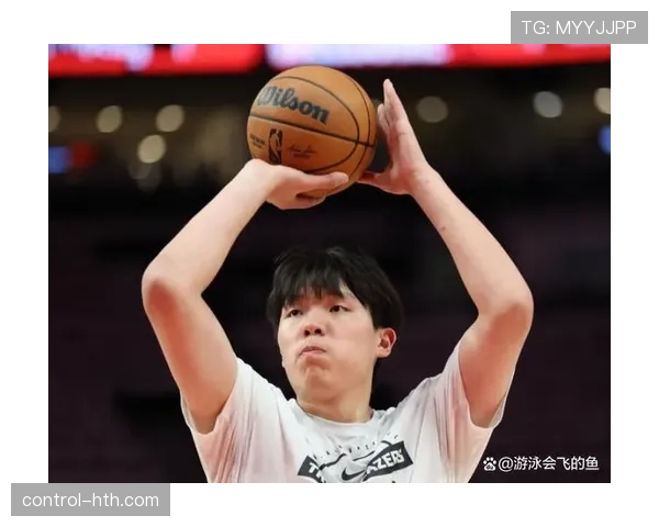 杨瀚森无球跑动撕扯对手防线，较上季得分结构更高效